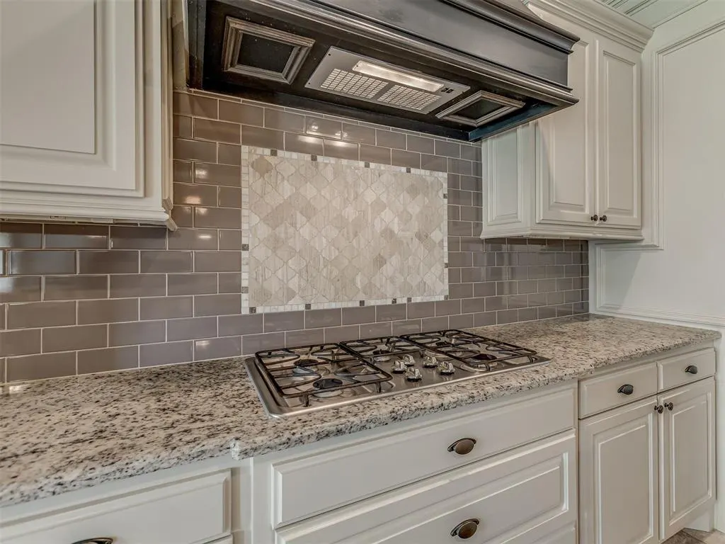 Photo 9 — 4712 NW 151st Terrace, Edmond, OK 73013