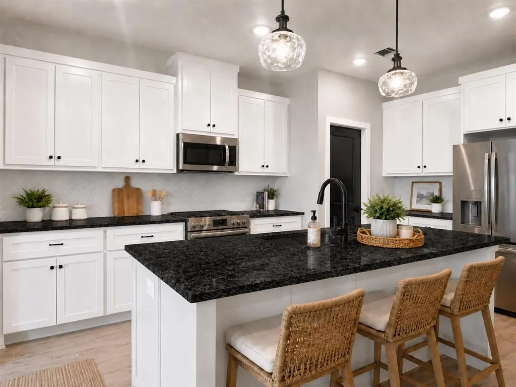 Photo 5 — 1063 Copper Ridge Circle, Piedmont, OK 73078
