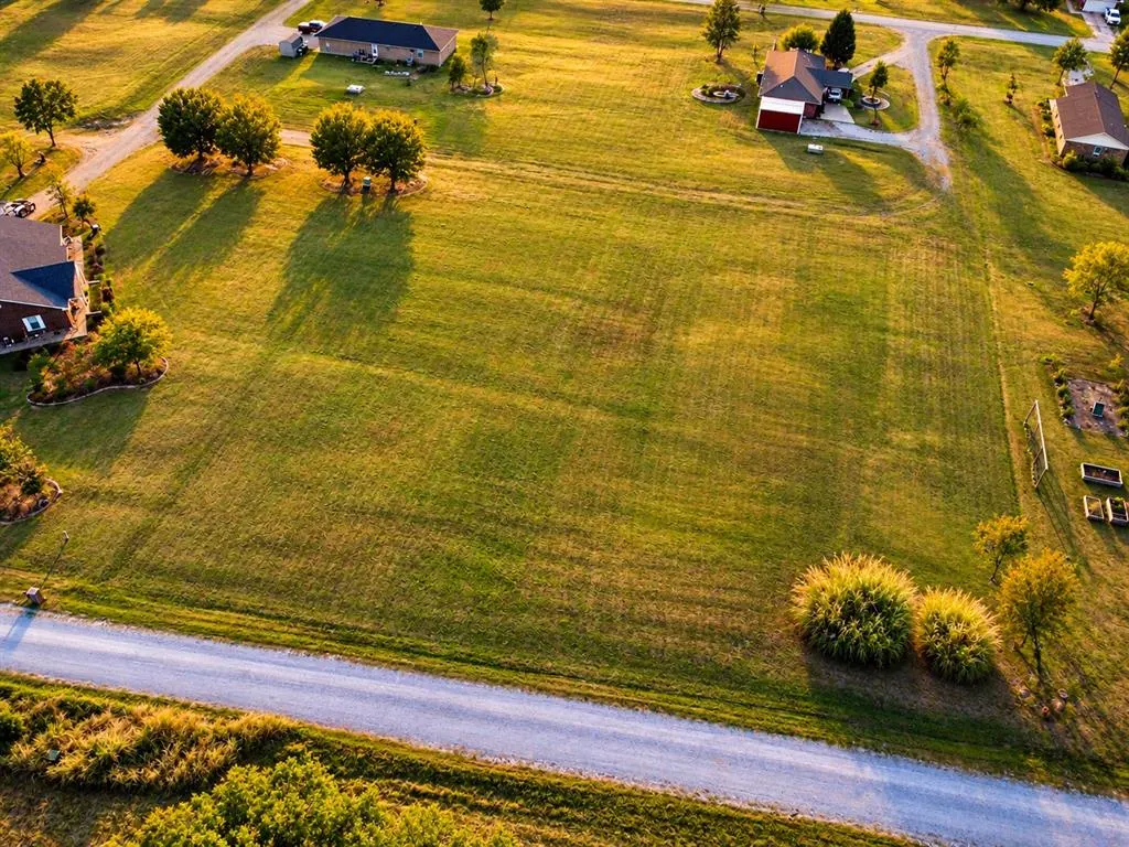 Photo 2 — S Cody Road, Shawnee, OK 74840