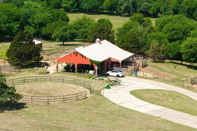 Photo 4 — W Waterloo Road, Edmond, OK 73025
