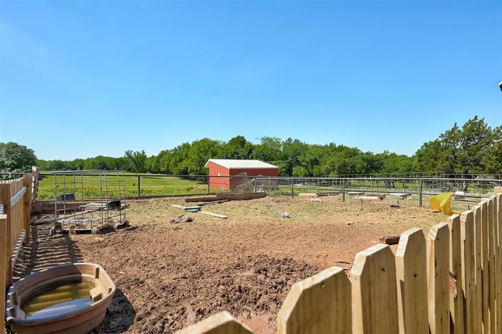 Photo 6 — W Waterloo Road, Edmond, OK 73025