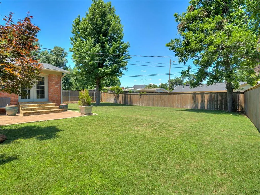 Photo 35 — 2725 Warwick Drive, Oklahoma City, OK 73116
