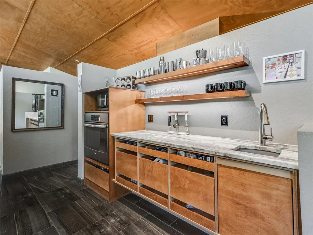 Photo 25 — 641 E Brooks Street, Norman, OK 73071