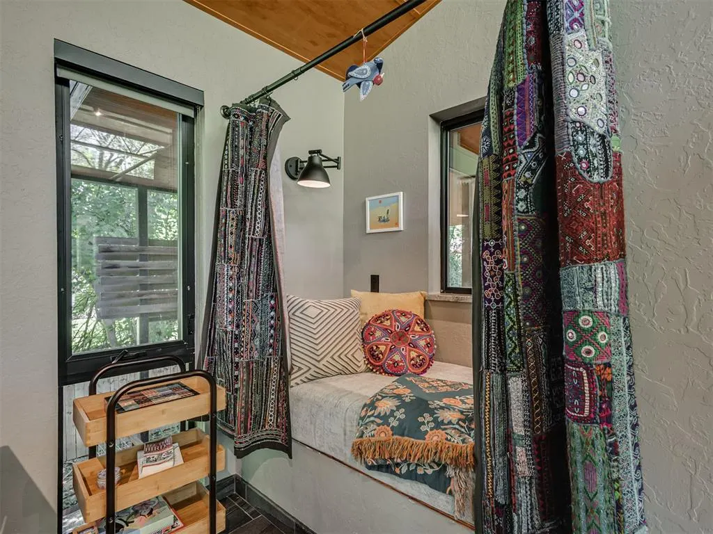 Photo 30 — 641 E Brooks Street, Norman, OK 73071