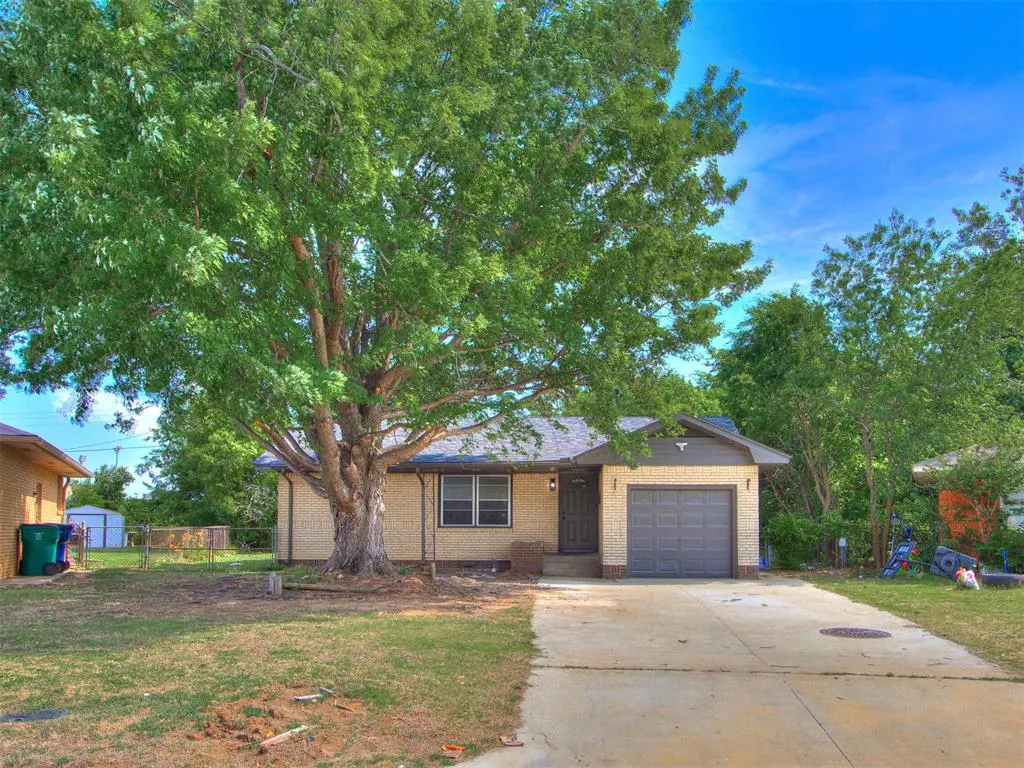 Front exterior — 2224 SW 57th Street, Oklahoma City, OK 73119