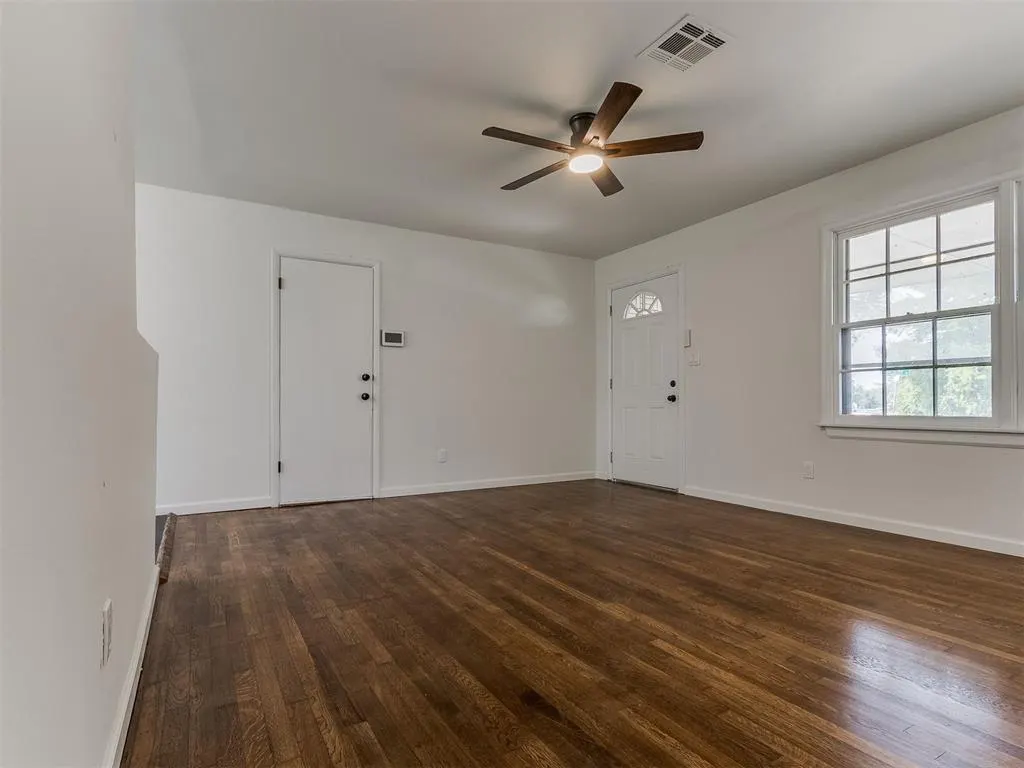 Photo 13 — 2224 SW 57th Street, Oklahoma City, OK 73119