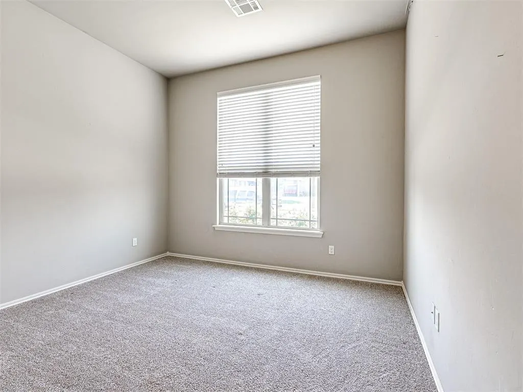 Photo 6 — 5917 NW 159th Street, Edmond, OK 73013
