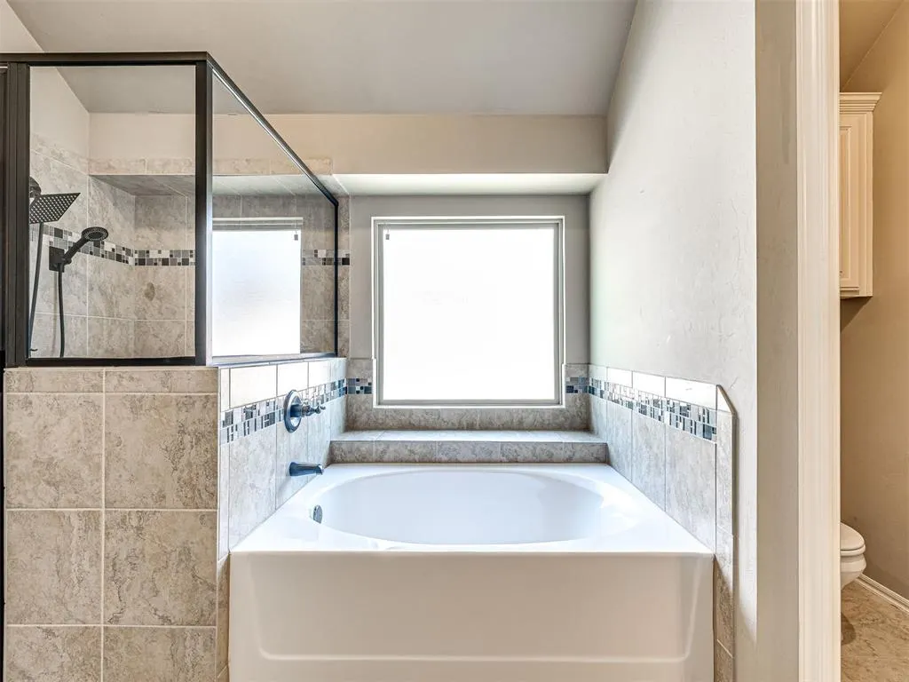 Photo 29 — 5917 NW 159th Street, Edmond, OK 73013
