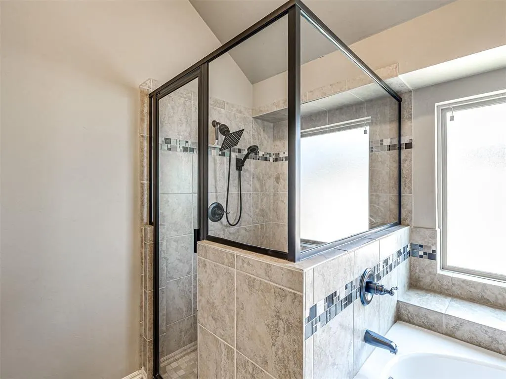 Photo 30 — 5917 NW 159th Street, Edmond, OK 73013