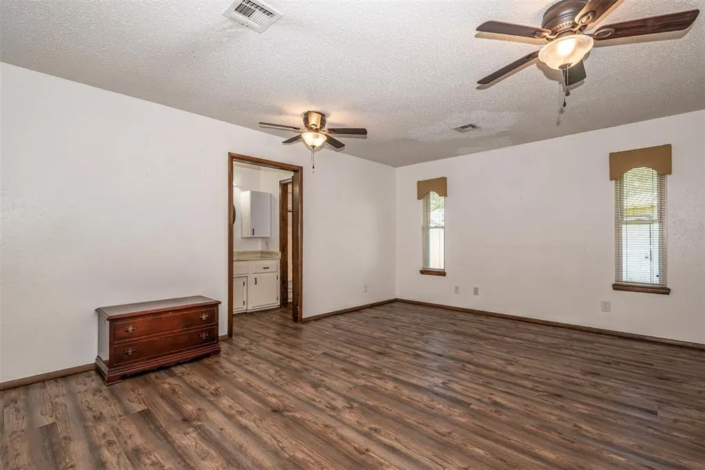 Photo 17 — 1313 Regency Boulevard, Moore, OK 73160