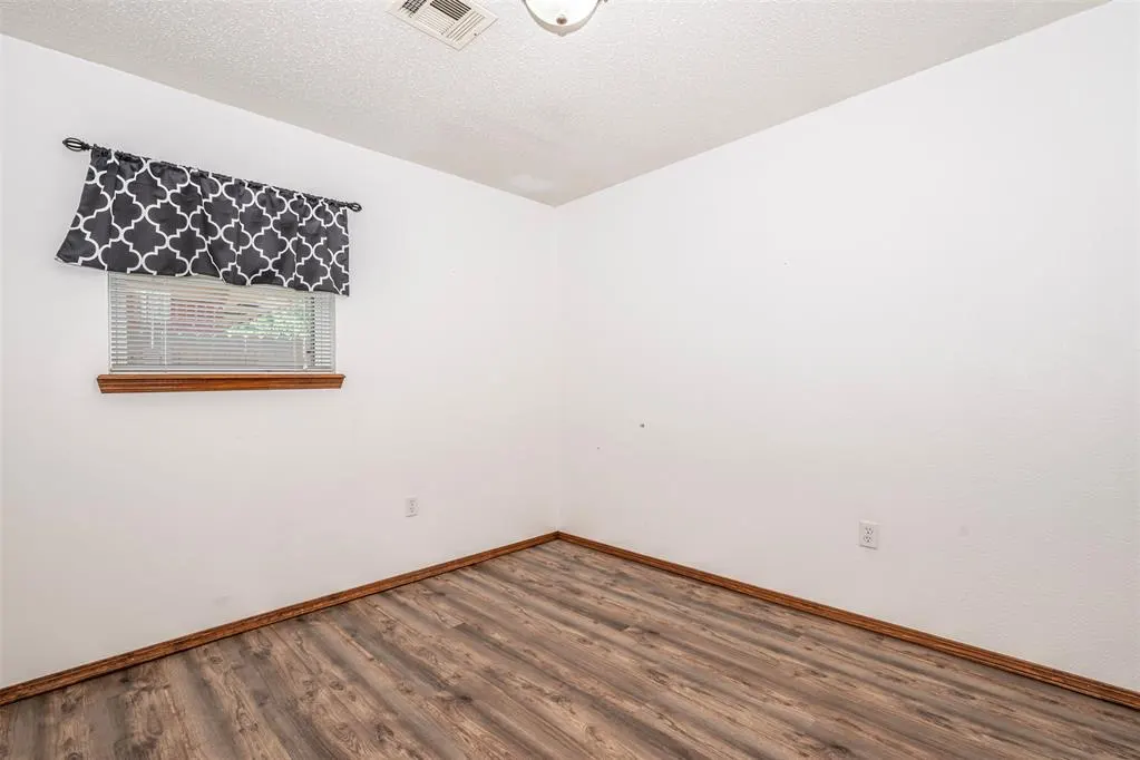 Photo 20 — 1313 Regency Boulevard, Moore, OK 73160