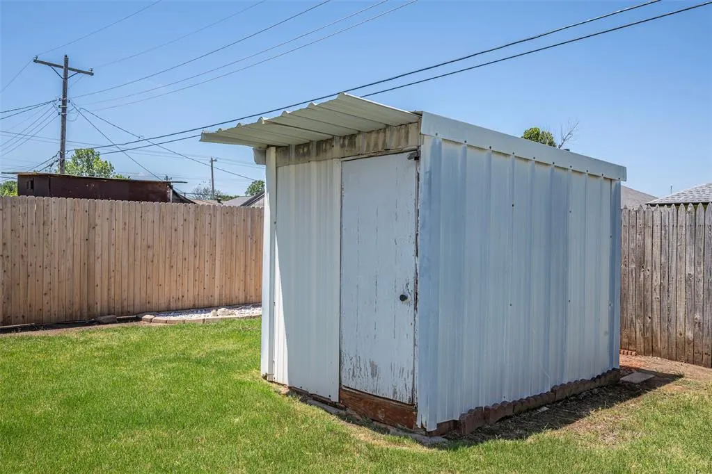 Photo 30 — 1313 Regency Boulevard, Moore, OK 73160