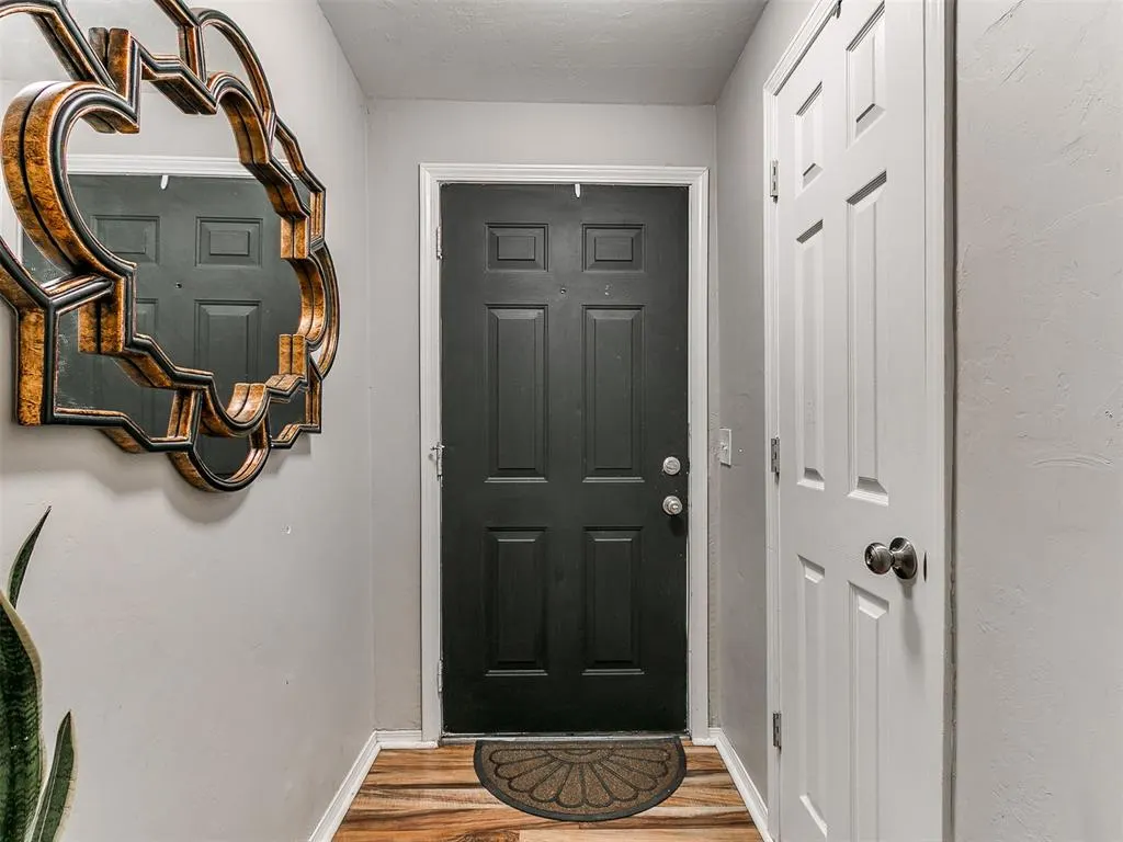 Photo 4 — 1728 S 20th Street, Chickasha, OK 73018