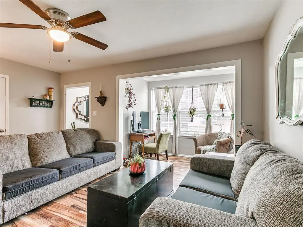 Photo 9 — 1728 S 20th Street, Chickasha, OK 73018