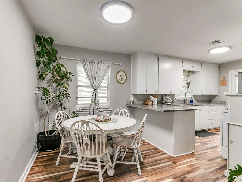 Photo 15 — 1728 S 20th Street, Chickasha, OK 73018