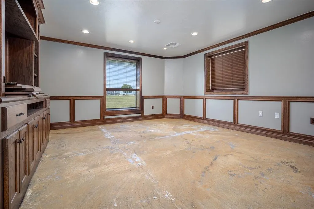Photo 39 — 211 W Canyon Run, Hinton, OK 73047