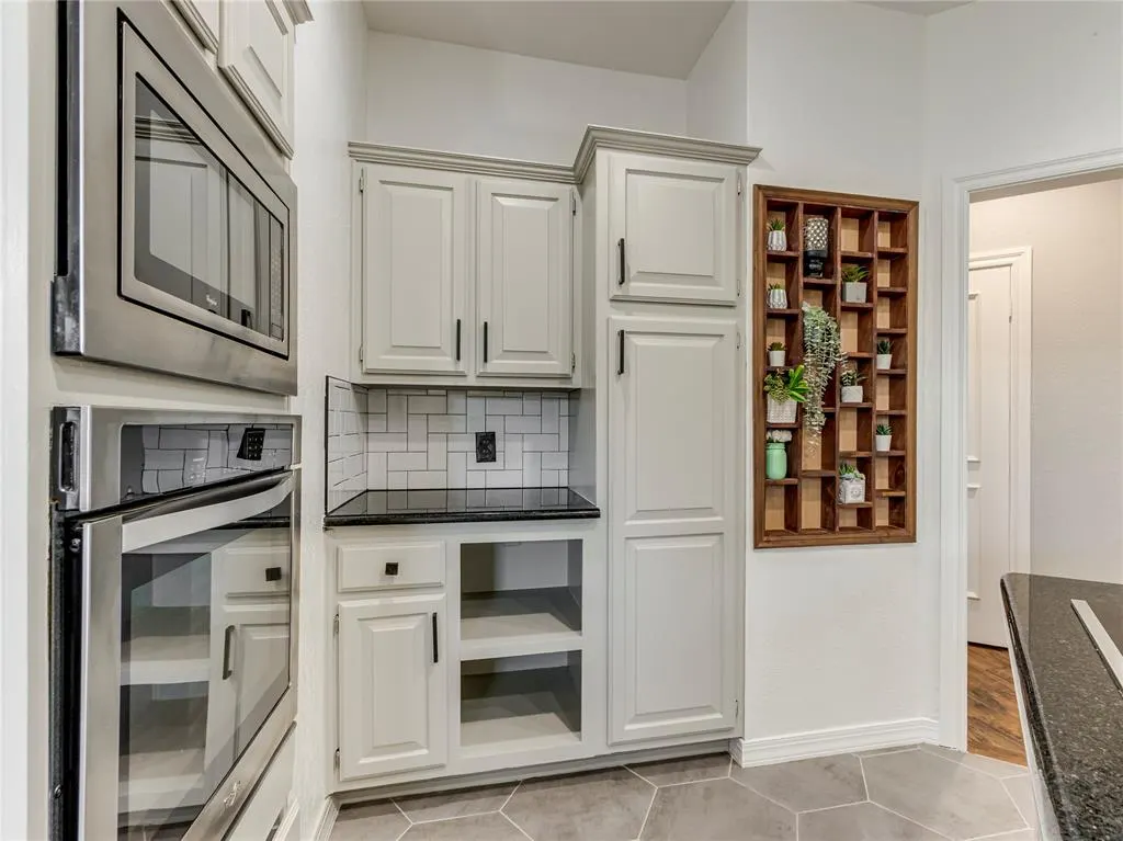 Photo 9 — 13300 Shady Lane Court, Oklahoma City, OK 73131