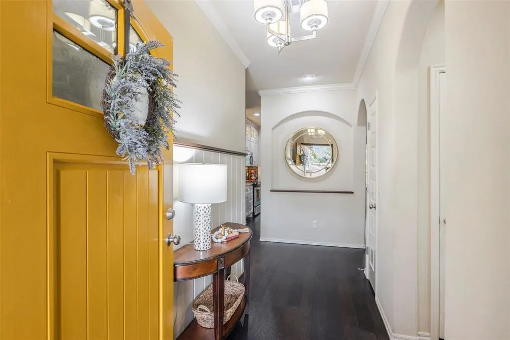 Photo 3 — 624 Blue Oak Way, Edmond, OK 73034