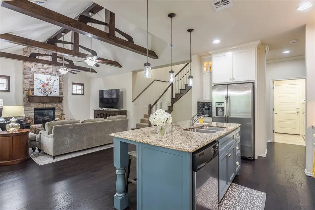 Photo 7 — 624 Blue Oak Way, Edmond, OK 73034