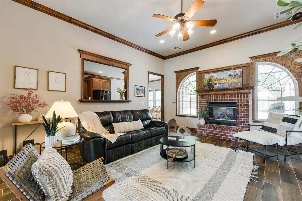 Photo 10 — 17016 Platinum Lane, Edmond, OK 73012