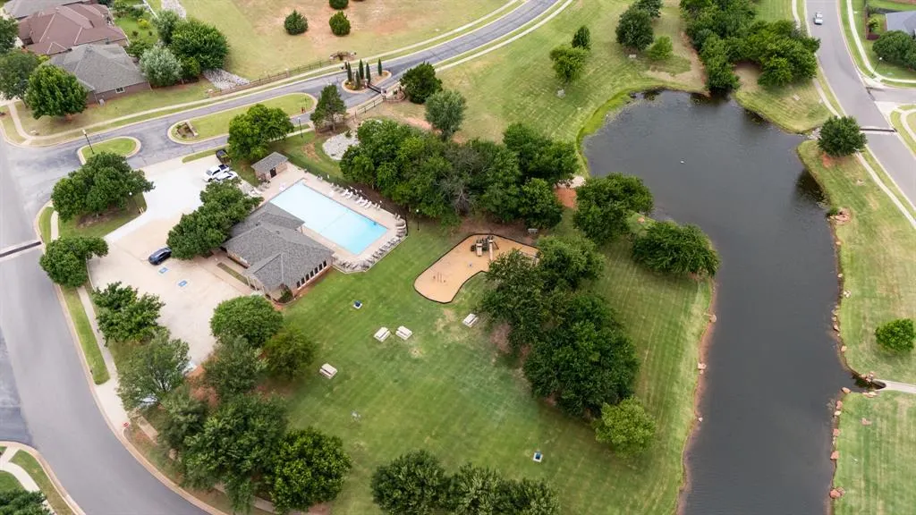 Photo 40 — 17016 Platinum Lane, Edmond, OK 73012