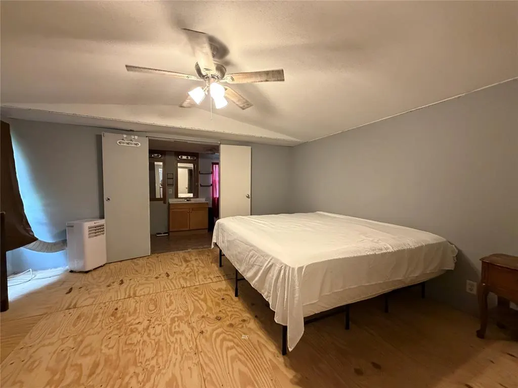 Photo 24 — 126 County Road 1170, Minco, OK 73059