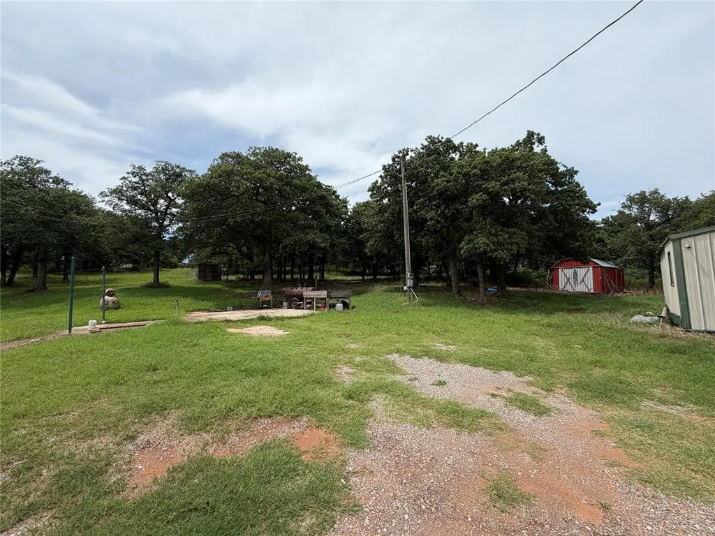 Photo 9 — 126 County Road 1170, Minco, OK 73059