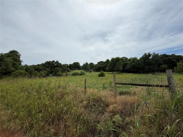 Photo 6 — 126 County Road 1170, Minco, OK 73059
