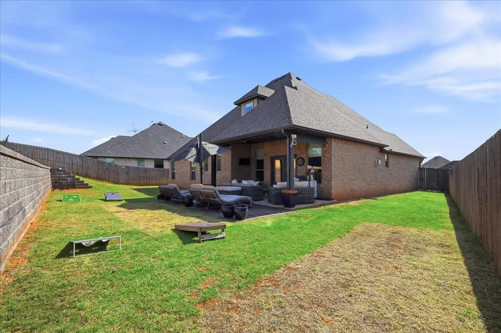 Photo 44 — 14716 Avignon Lane, Yukon, OK 73099