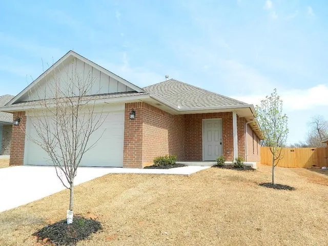 Front exterior — 206 Saint Charles Way, Midwest City, OK 73130
