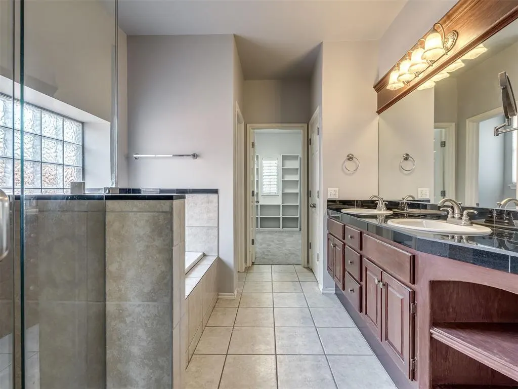 Photo 29 — 2117 Cedar Pointe Circle, Edmond, OK 73003