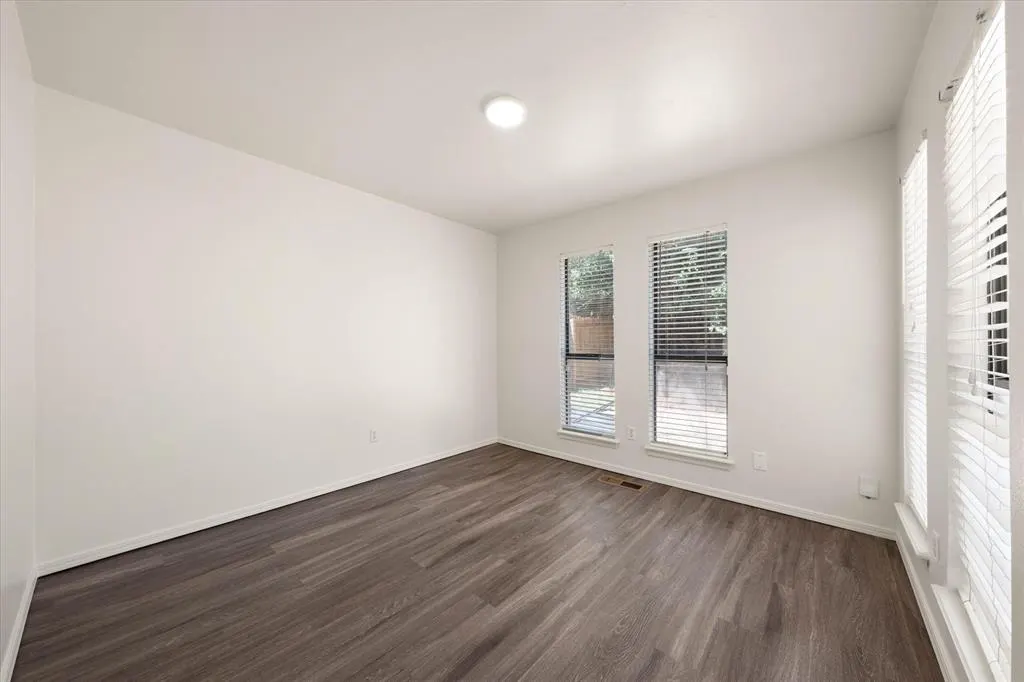 Photo 13 — 12513 Fox Run Drive, Oklahoma City, OK 73142