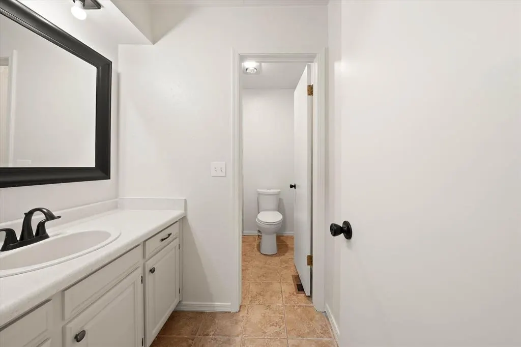 Photo 22 — 12513 Fox Run Drive, Oklahoma City, OK 73142