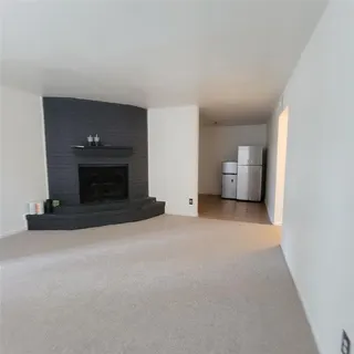 Sold home at 401 SE 12th Avenue #109
