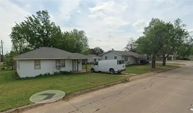 Photo 6 — 224 N Blackwelder Avenue, Edmond, OK 73034