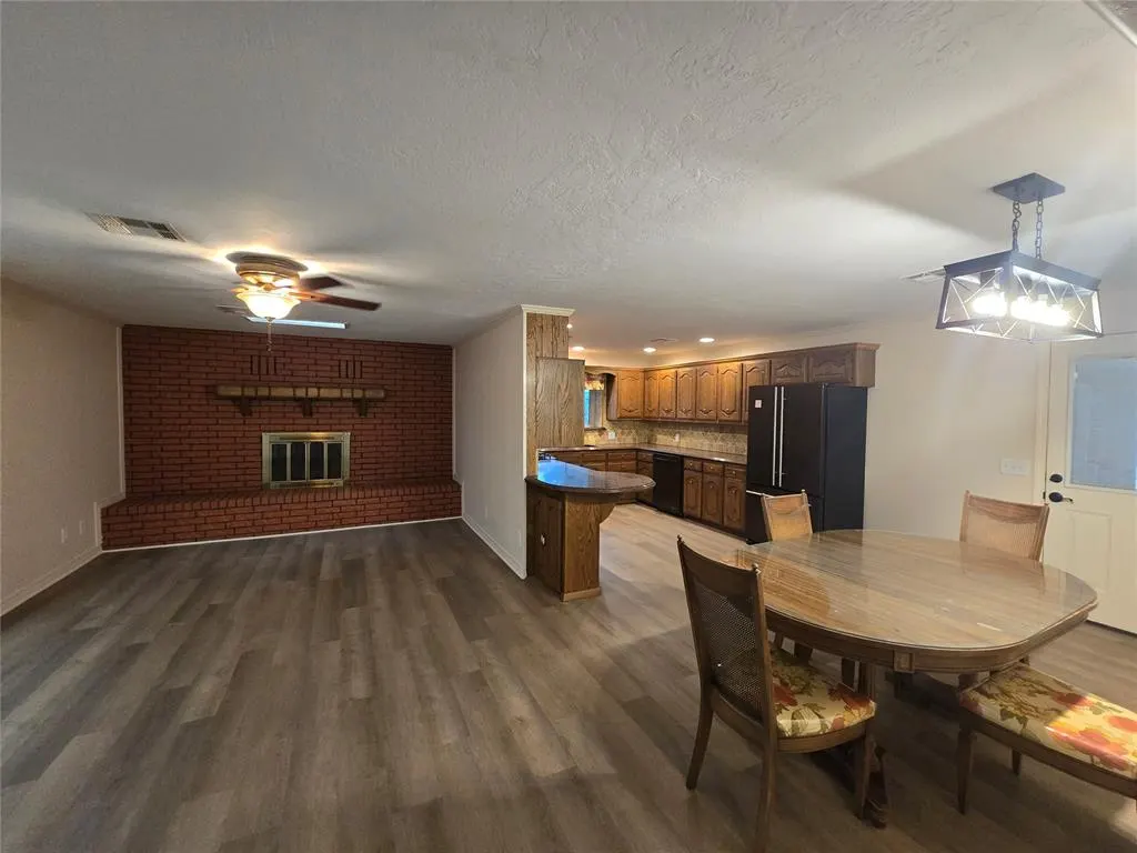Photo 6 — 1809 N Oregon Avenue, Mangum, OK 73554