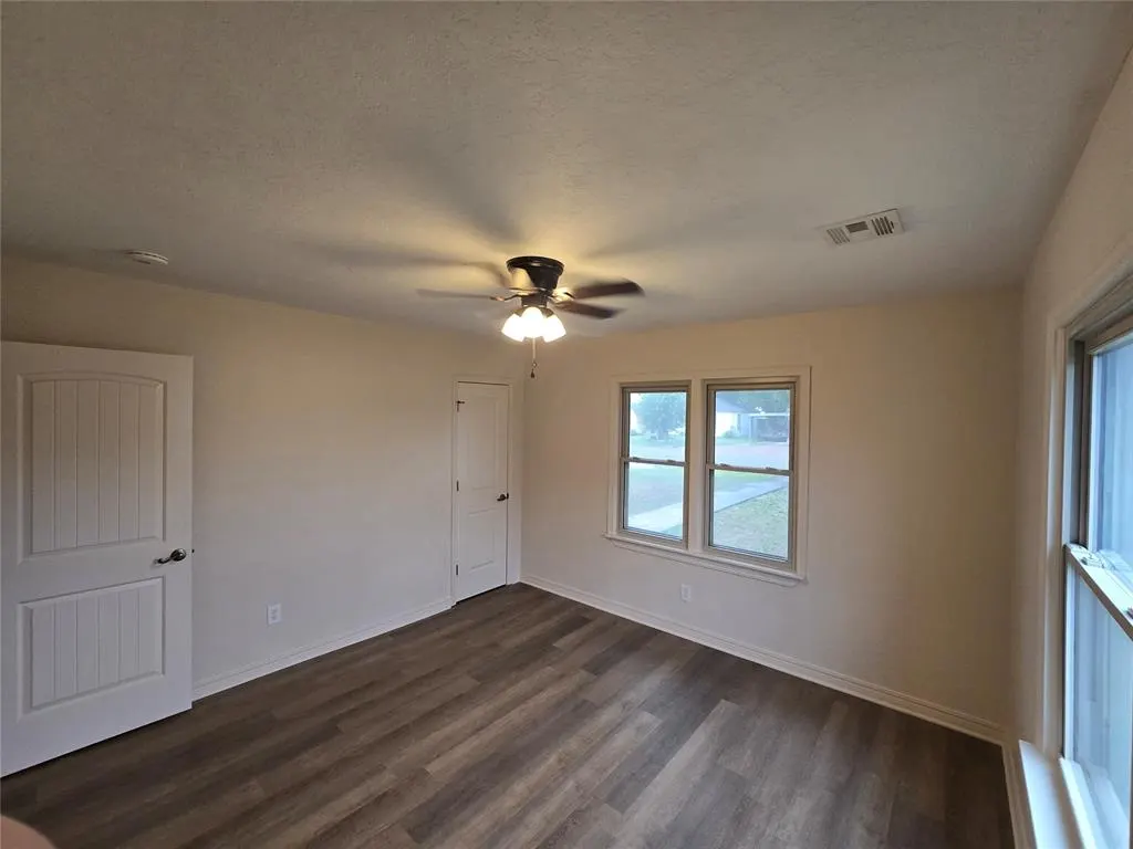 Photo 26 — 1809 N Oregon Avenue, Mangum, OK 73554