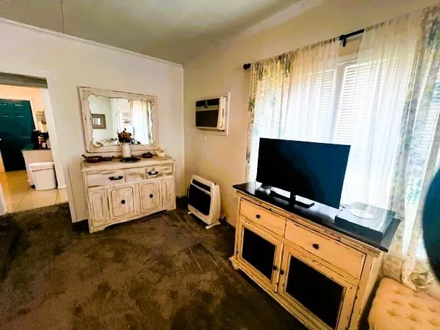 Photo 5 — 216 S Bailey Street, Hobart, OK 73651