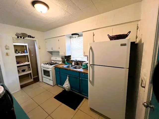Photo 11 — 216 S Bailey Street, Hobart, OK 73651