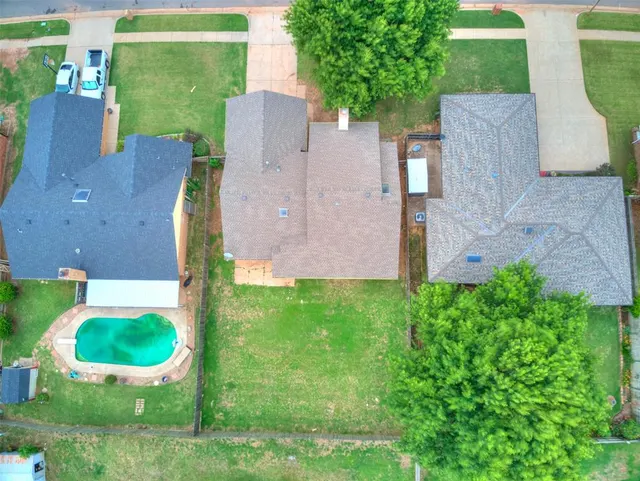 Photo 5 — 3128 SW 100th Place, Oklahoma City, OK 73159