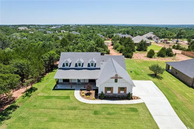 Photo 2 — 8081 Sacred Forest, Arcadia, OK 73007
