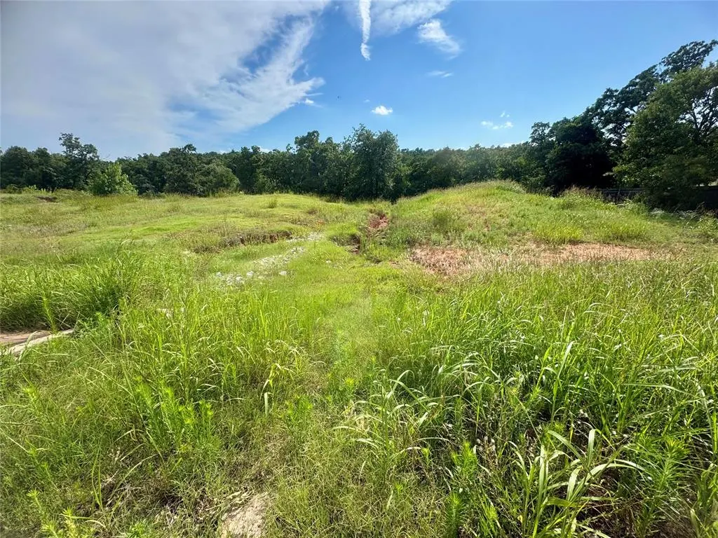Photo 7 — 8811 Overlook Drive, Guthrie, OK 73044