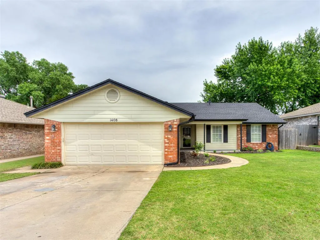 Photo 3 — 1408 Nottoway Drive, Midwest City, OK 73130