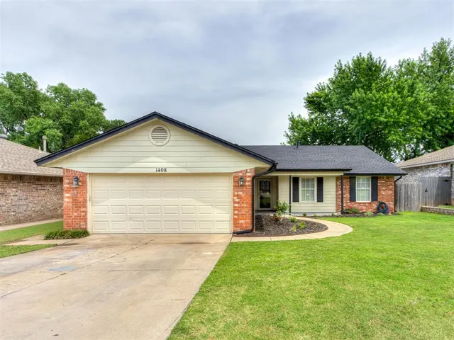 Photo 3 — 1408 Nottoway Drive, Midwest City, OK 73130