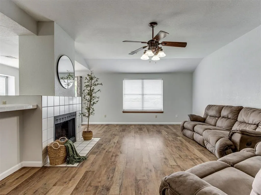 Photo 5 — 1408 Nottoway Drive, Midwest City, OK 73130