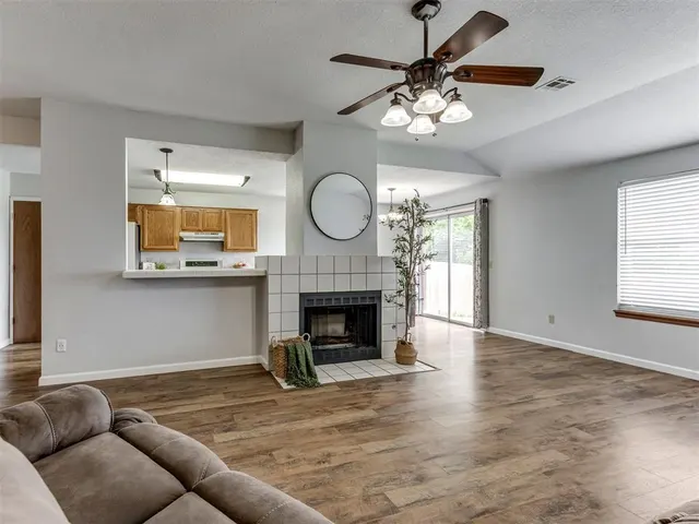 Photo 6 — 1408 Nottoway Drive, Midwest City, OK 73130