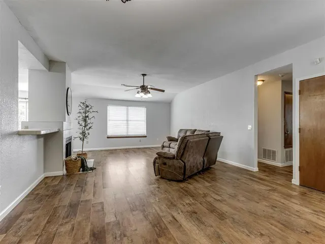 Photo 8 — 1408 Nottoway Drive, Midwest City, OK 73130