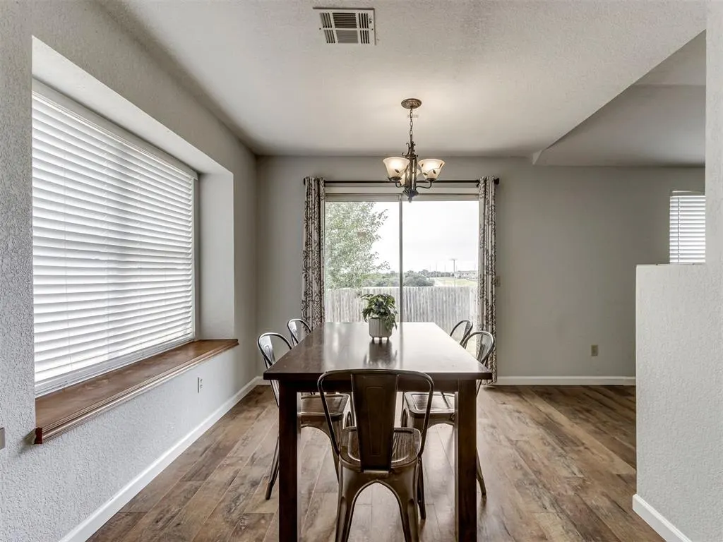 Photo 15 — 1408 Nottoway Drive, Midwest City, OK 73130