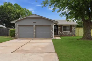 Sold home at 522 S Meadow Lane