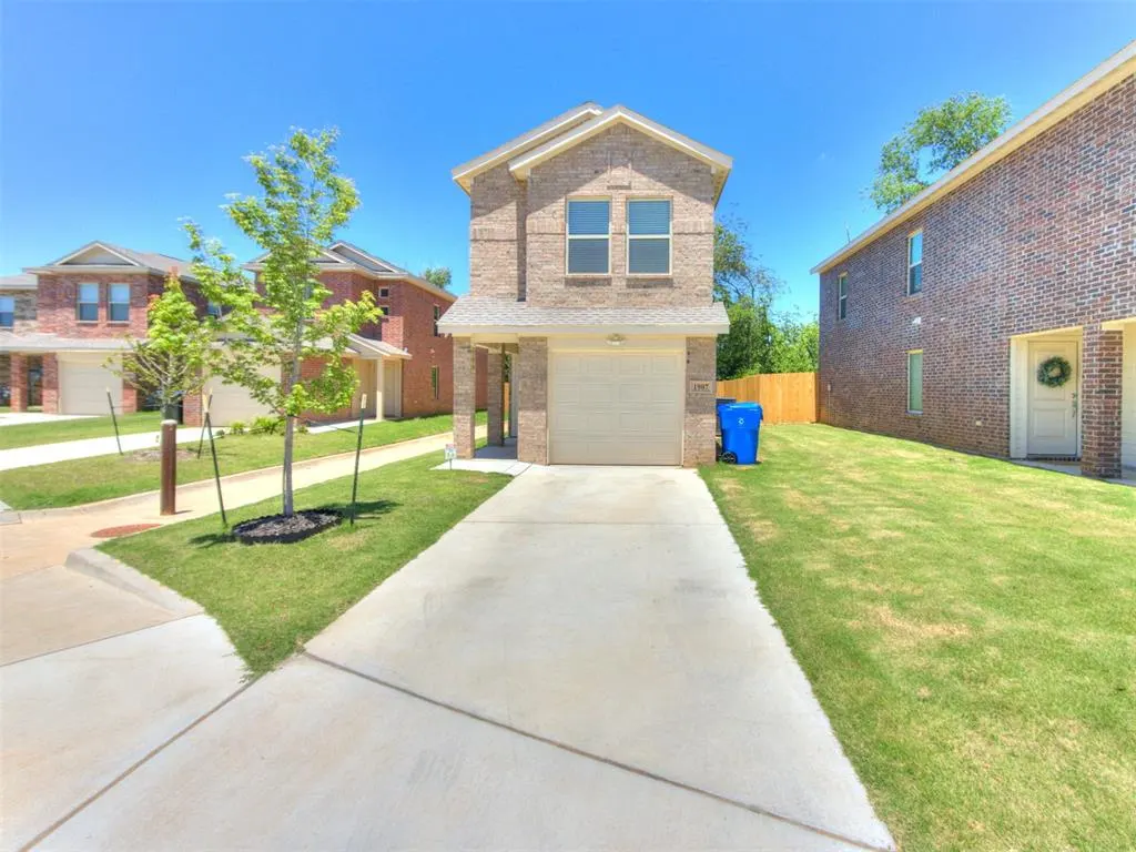 Front exterior — 1907 Wolford Way, Norman, OK 73071